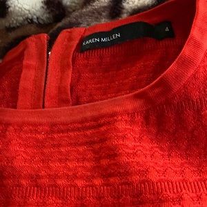 Karen Miller Women red thick  and fitted kneat top with back zipper size 4